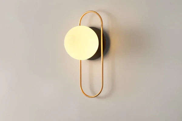 AureliaGlow -Lyxig och Tidlös Vägglampa