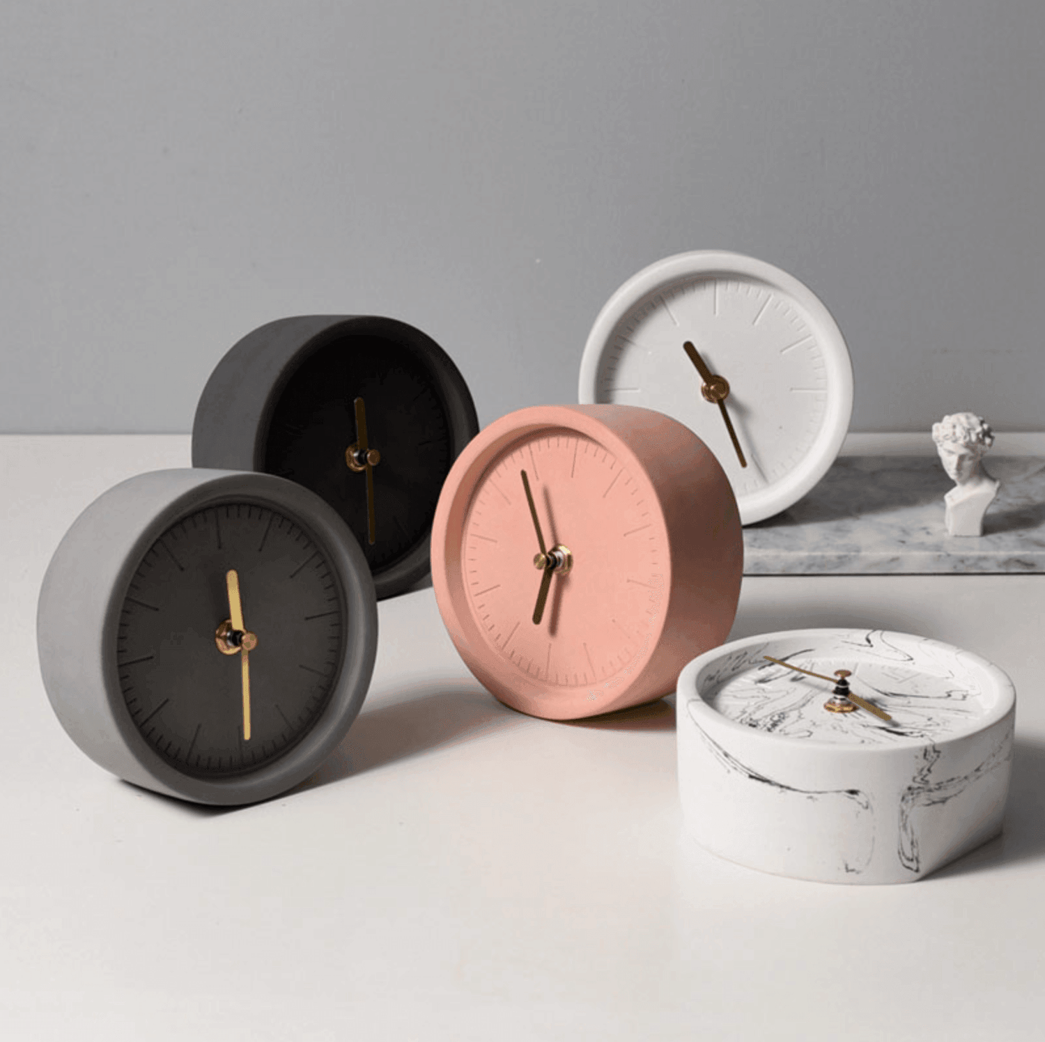 Lyxig cementväggklocka med minimalistisk design