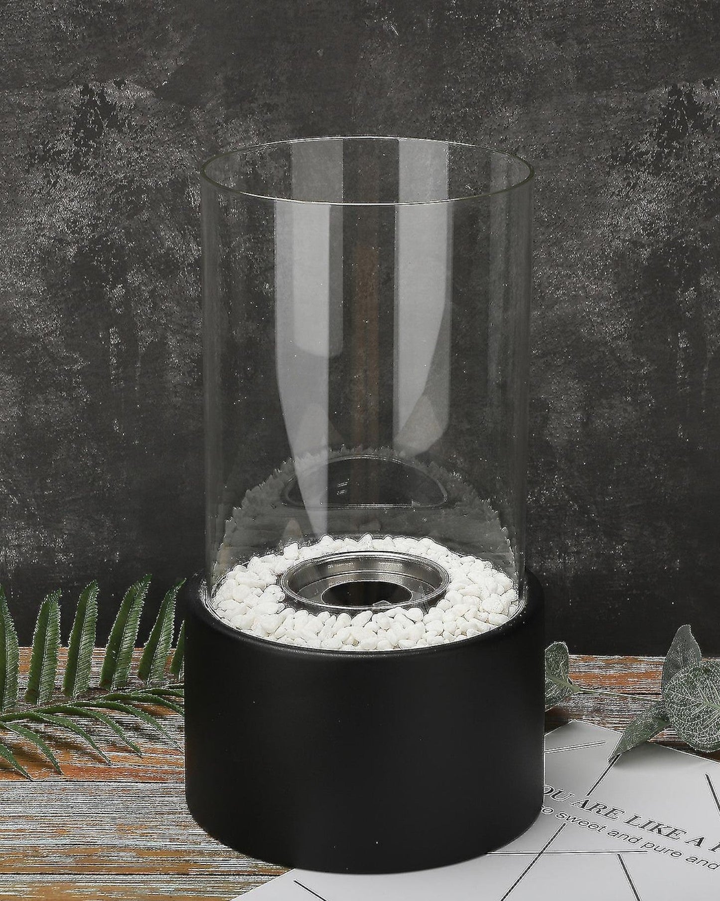 Carvallo – Elegant Oljelampa av Metall och Glas med Öppen Låga