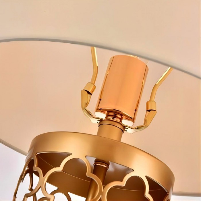 OpalGlow - Elegant Genombruten Bordslampa för Raffinerade Rum