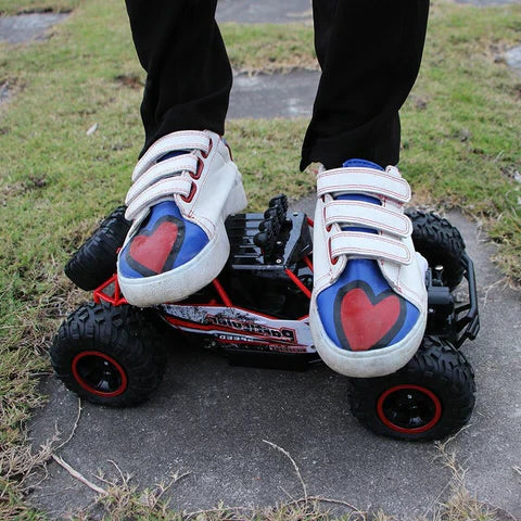 RoyaleGlow 4x4 Rock Crawler Monster Truck för barn