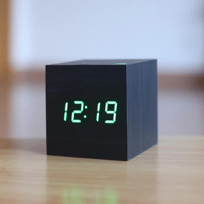 Trä Digital Klocka med LED Display