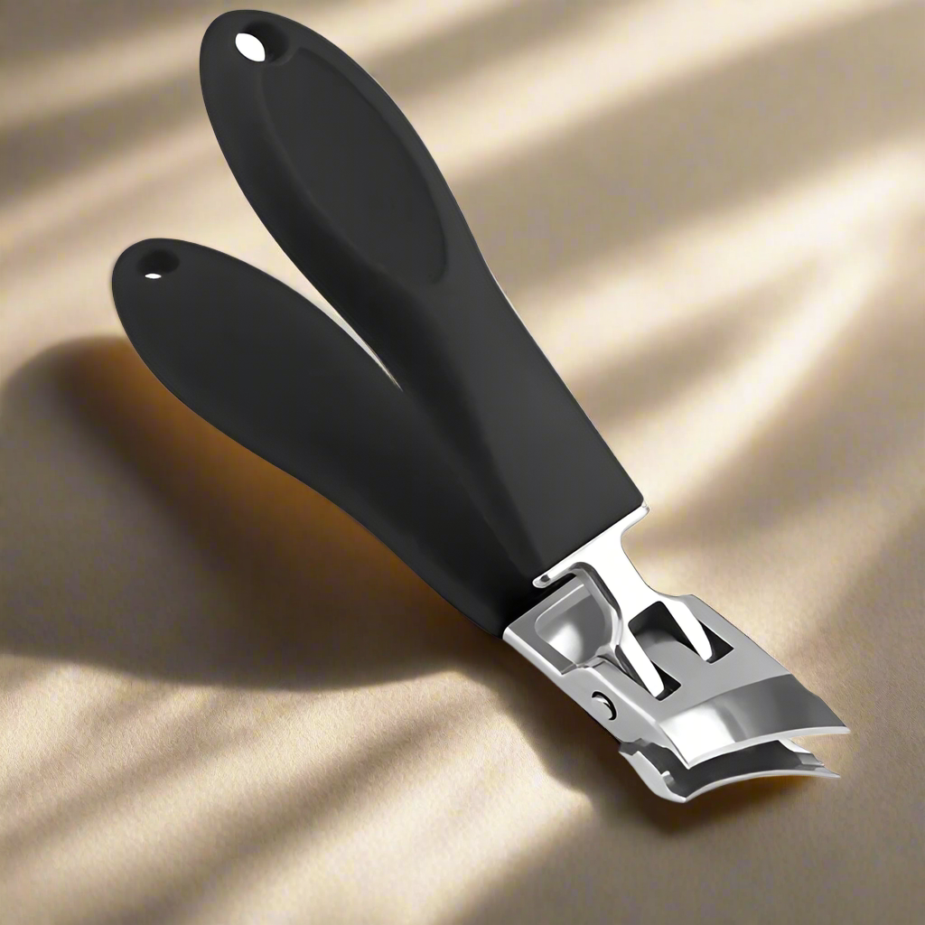 RoyaleGlow Bred Käft Nagelklippare med Anti-Splash Design