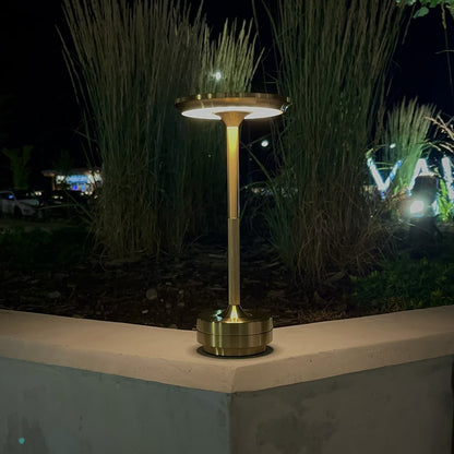 Ambient Metallic Trådlös Bordslampa
