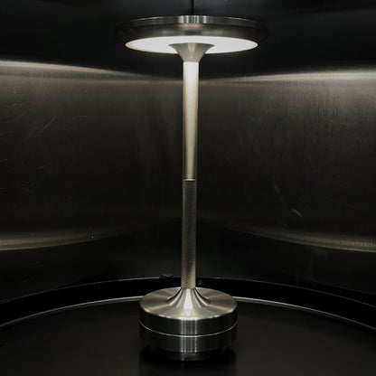 Ambient Metallic Trådlös Bordslampa