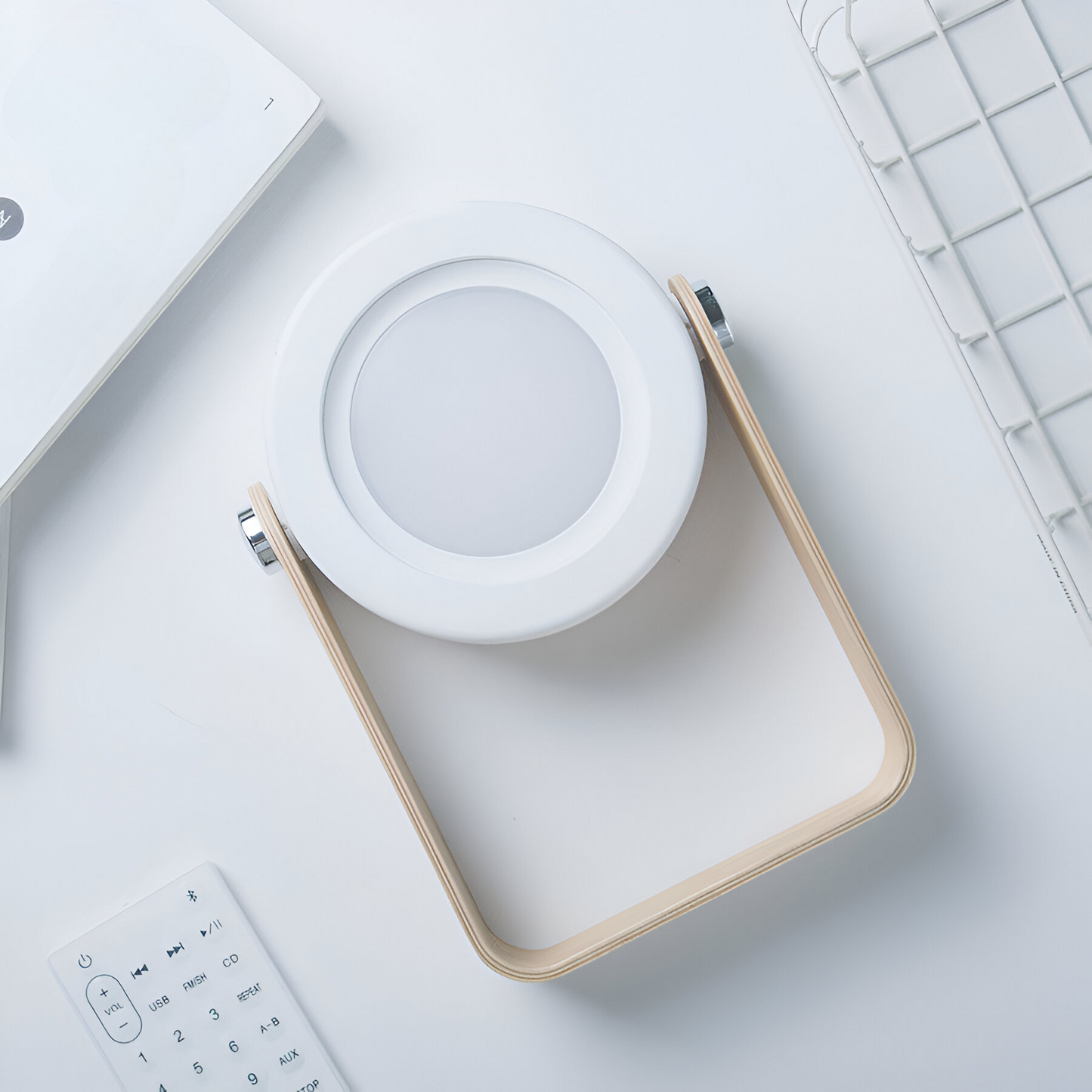 Carvallo – Lyxig Fällbar LED-Lampa med Skandinavisk Design för Ditt Inre