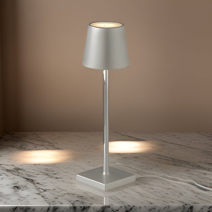 Uppladdningsbar bordslampa