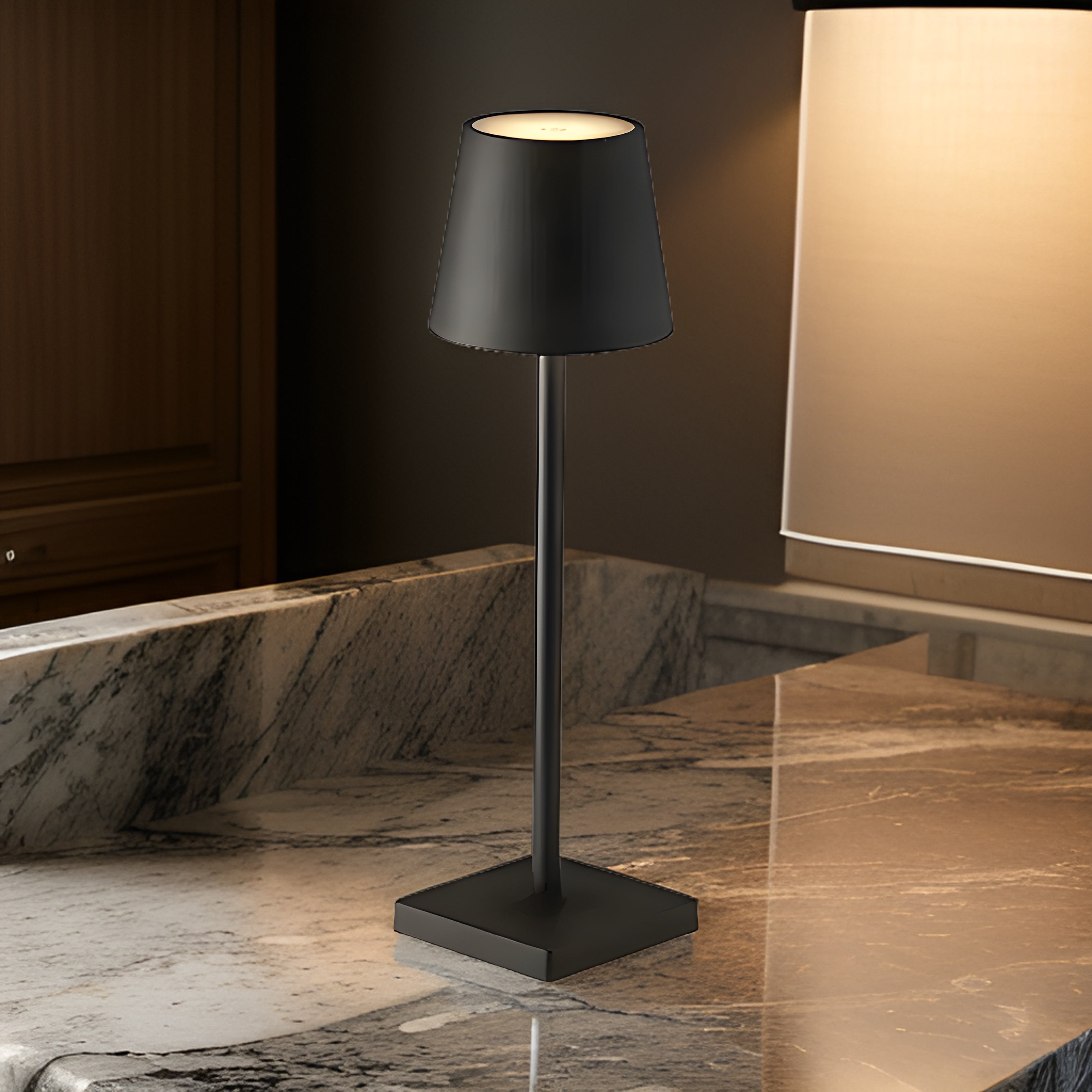 Uppladdningsbar bordslampa