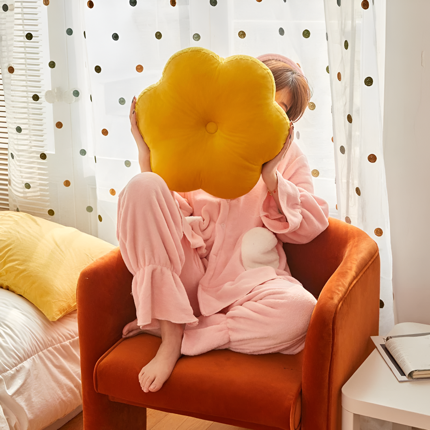 Plush Blomformat Sammet Kudde