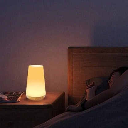 LED Bordslampa med Träbas och Touchkontroll