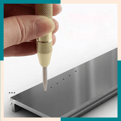 Precision borer tool – Spring-loaded punch for precise marking of holes
