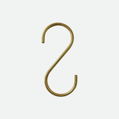 Carvallo – Elegant Väggfäste med Guldfinish och S-Krokar