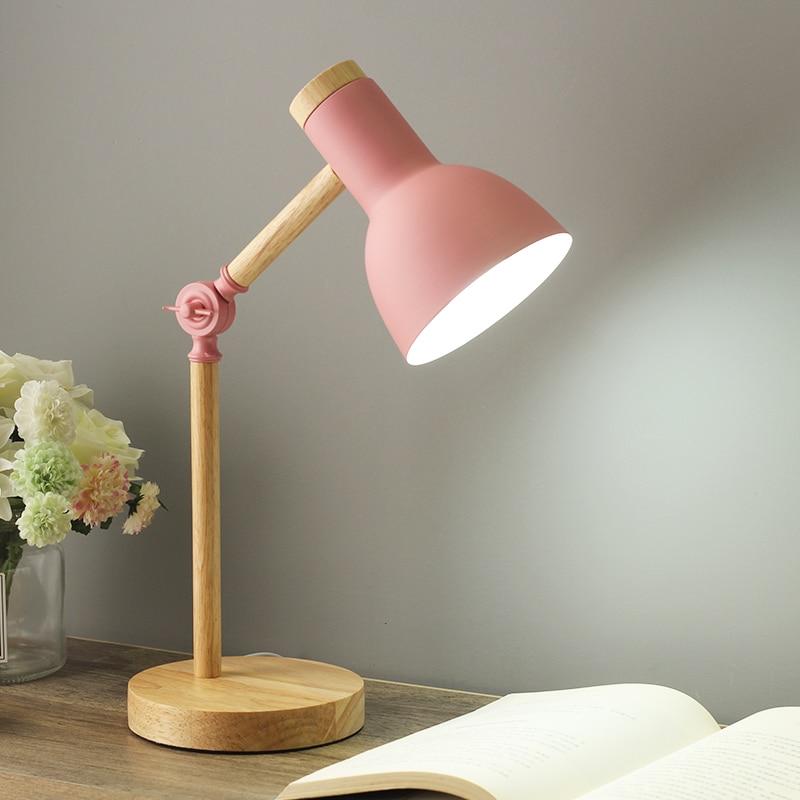 LuminoShade - Modern Trä Skrivbordslampa i Skandinavisk Stil