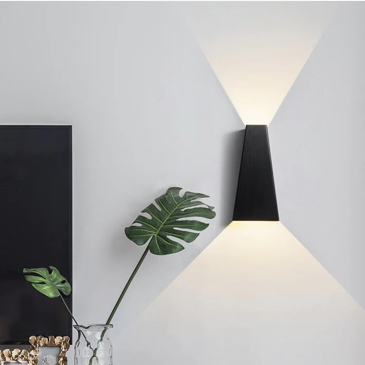ChâteauRadiant - Elegant modern väggbelysning