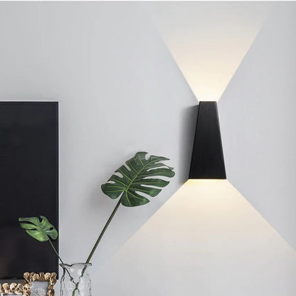 ChâteauRadiant - Elegant modern väggbelysning