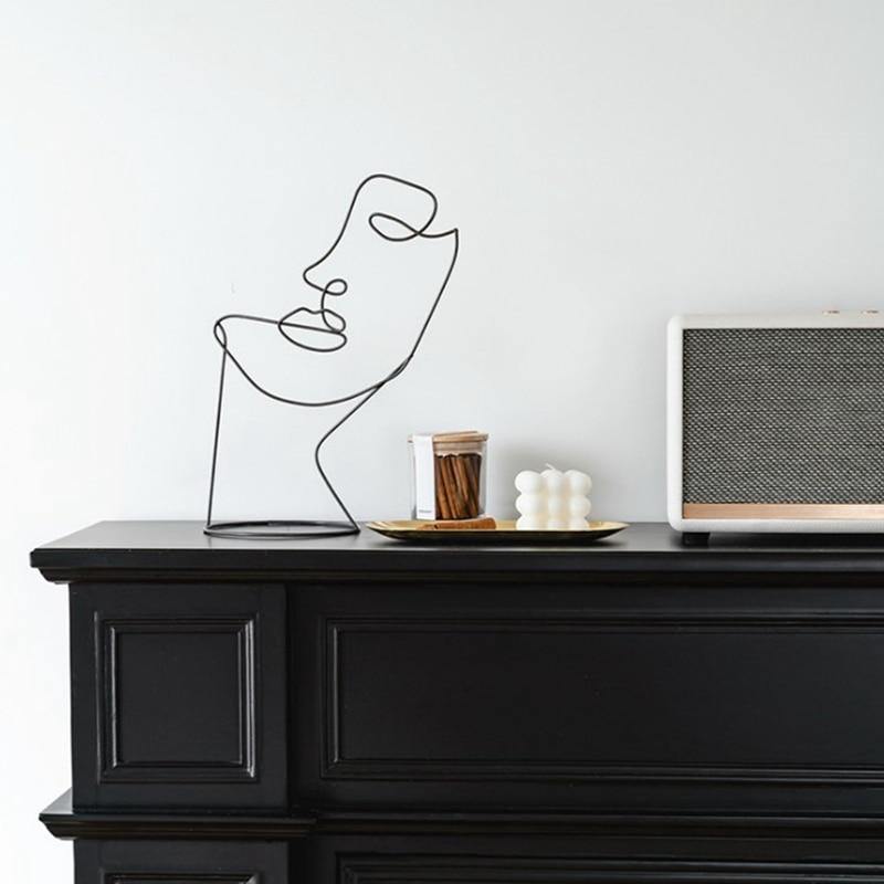 Carvallo – Modern Järn Abstrakt Silhuett Skulptur för Tidlös Elegant