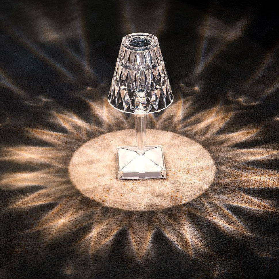 VivaSpark – Elegant bordslampa med gnistande inspiration