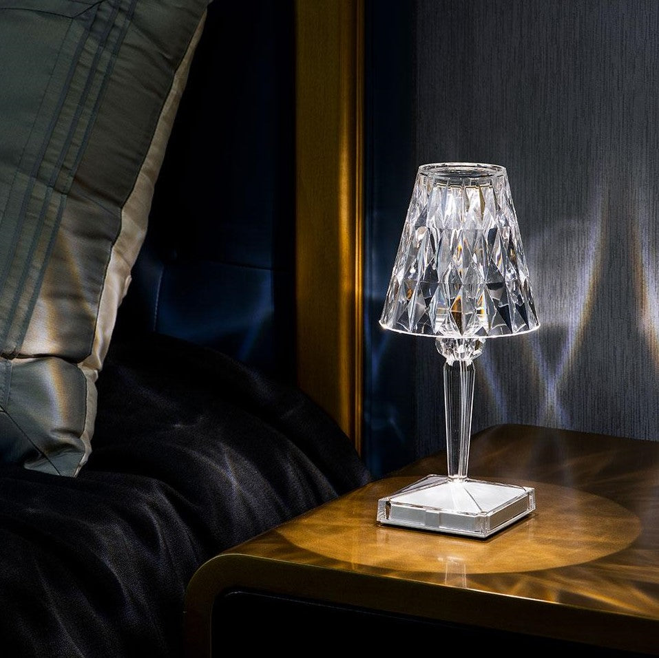 VivaSpark – Elegant bordslampa med gnistande inspiration