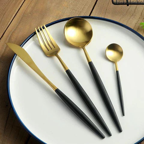 VédaTable 24-delars middagsset - Modern elegans i rostfritt stål