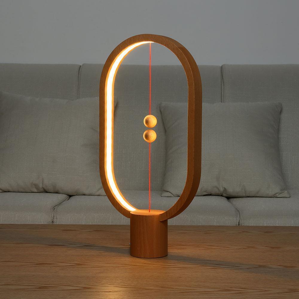 Bordslampa trä LED oval modern design