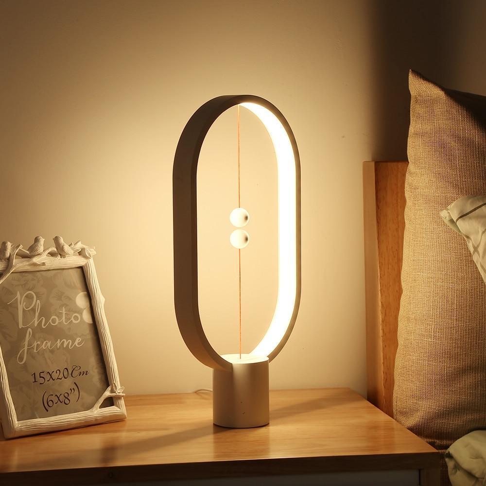 Trä Bordslampa med Magnetisk Strömbrytare Ljus