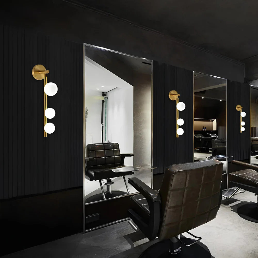 NordAura – Stilren vägglampa med skandinavisk design för modern inredning