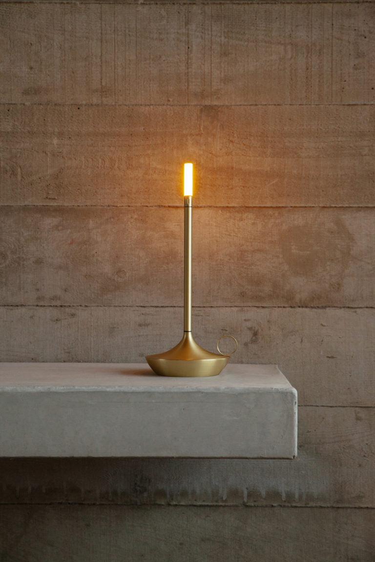 Graypants Wick Typ uppladdningsbar bordslampa