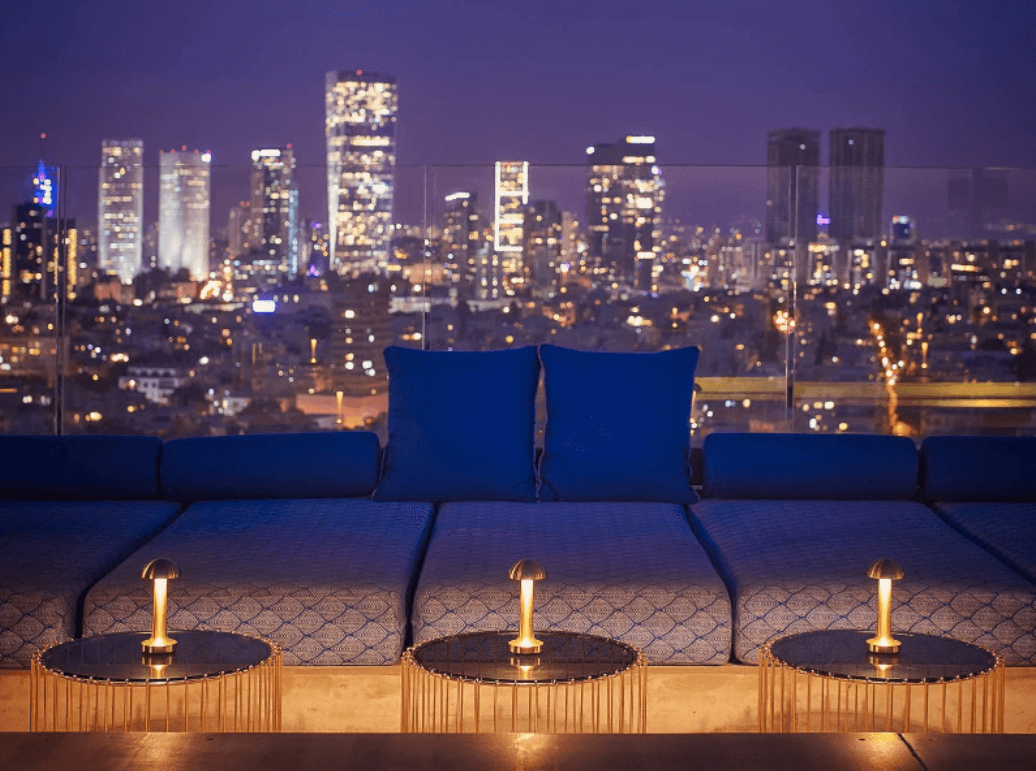 VividElegance - Modern Bordslampa med Stilrent Design