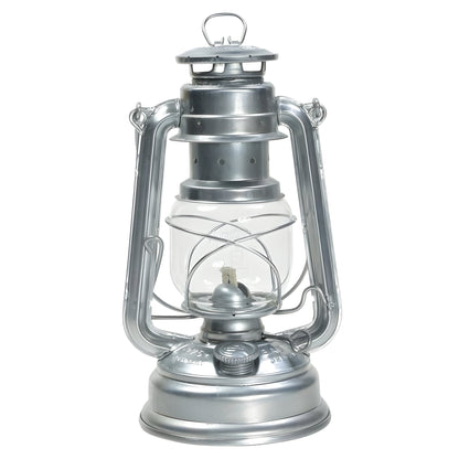 RusticLite - Kerosin Utomhuslampa i Retro Stil