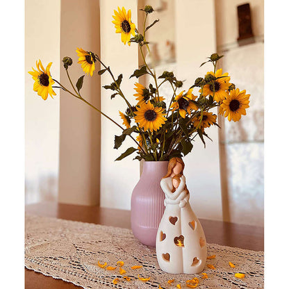 Bordslampa med romantisk design i harts