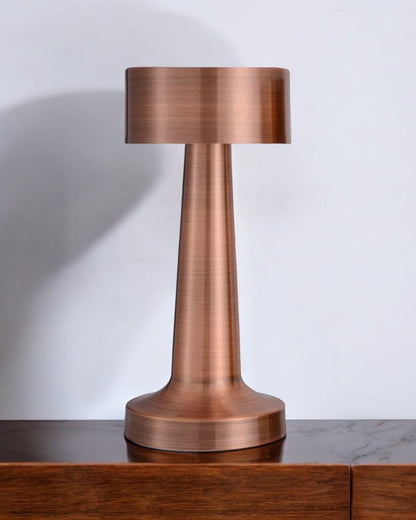 LED Bordslampa - Guld - Dimbara - Touchknapp - Modern Design