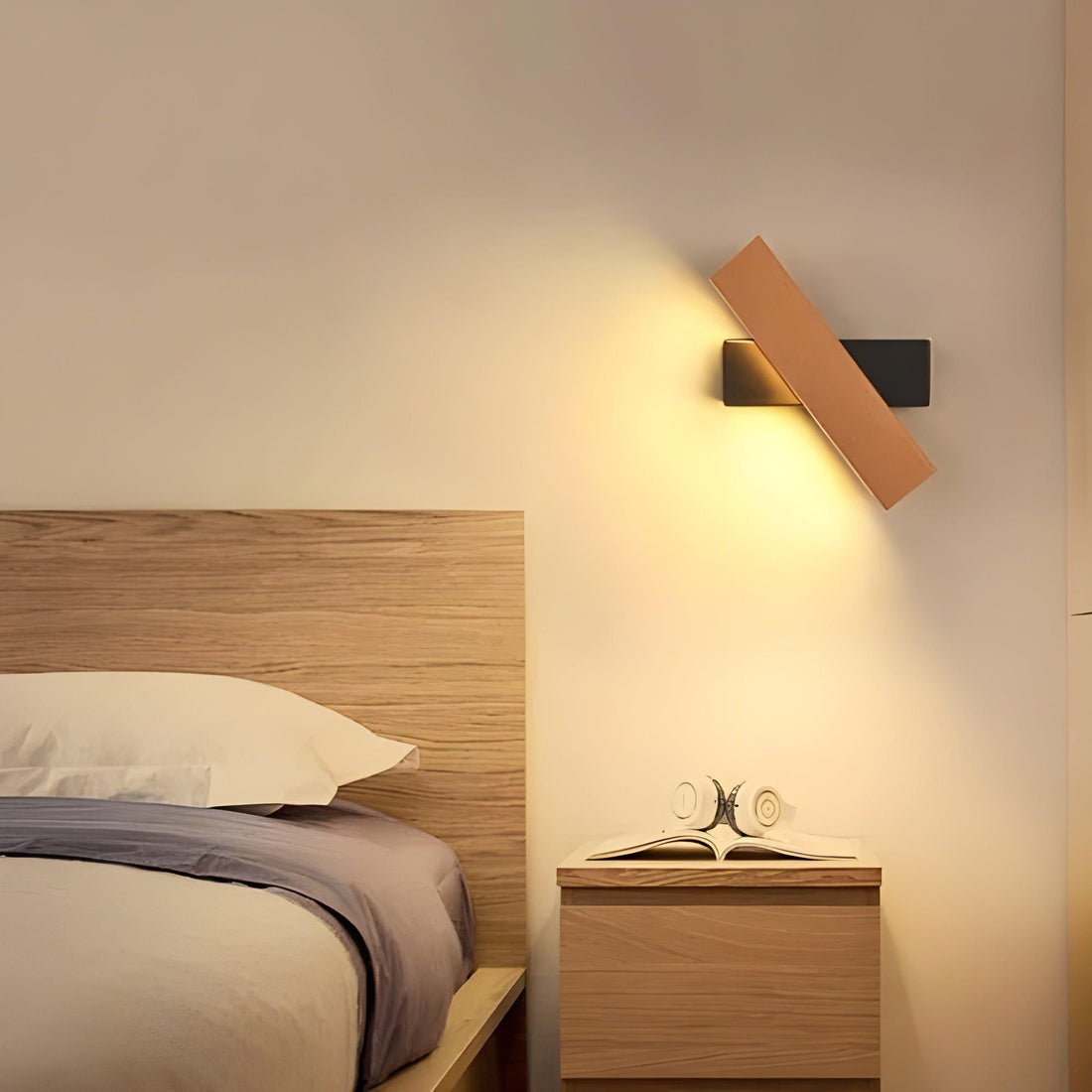 AdjustaLite Light - Nordic Wood Justerbar LED-vägglampa
