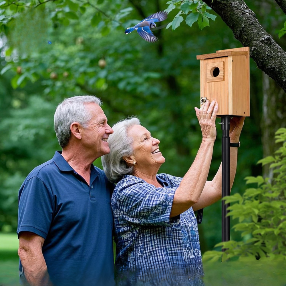 Fågelhus i trä, ceder, kopparskydd