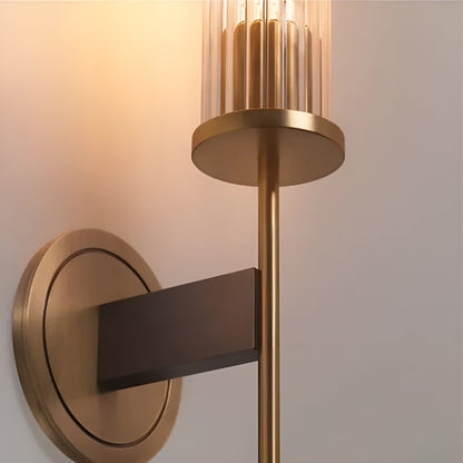 Modern vägglampa – kopparfinish &amp; ribbat glas för stiliga accenter