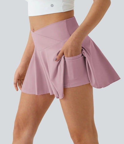 SOFTLYZERO Tenniskjol - Mini med shorts, korsad midja och UPF50+ skydd