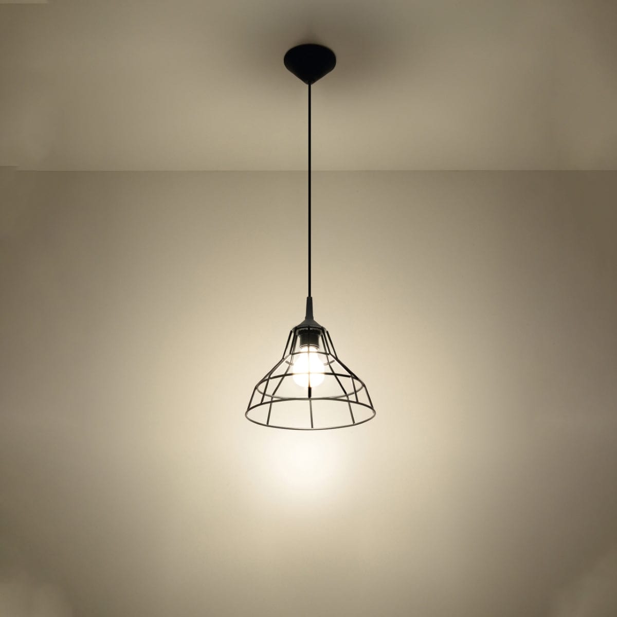 Anata Pendellampa - Svart Stål - E27 Max 15W - Modern Skandinavisk Design