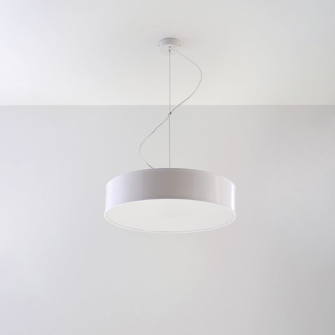 Arena Vit Taklampa - 3x E27 LED - Modern PVC Design - 45x45x11 cm
