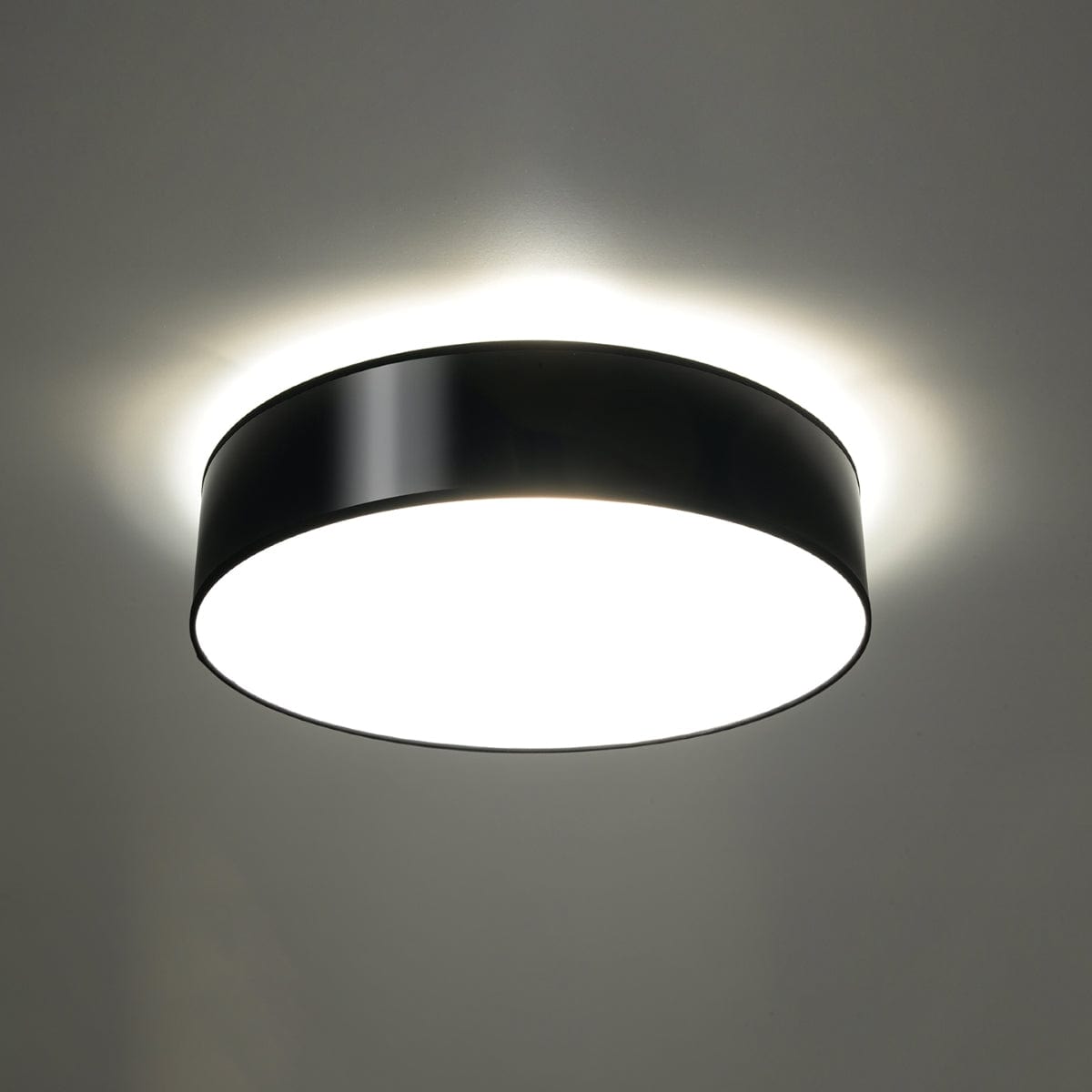 Taklampa Arena 55 Svart - Minimalistisk Rund Taklampa - Utbytbart E27 Glödlampa - Mångsidig för Sovrum - Kontor - Vardagsrum