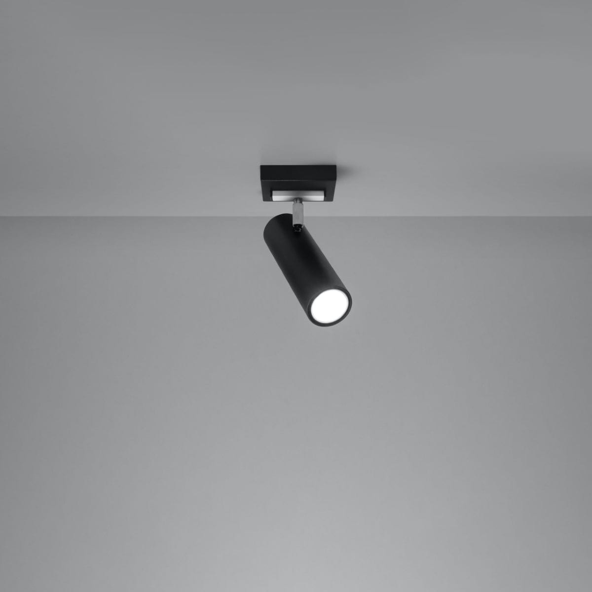 DIREZIONE Taklampa - 1-Ljuskälla Svart - Minimalistisk Modern Design - Justerbara Spotlight - GU10 Lampa Kompatibilitet - Perfekt för vilket rum som helst