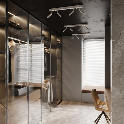 Eyetech Spottaklampa - 4-Ljus Vit - Justerbar Riktning - Minimalistisk Design - Pulverlackerad Stål - Utbytbara G9 Lampor - Loftstil Belysning