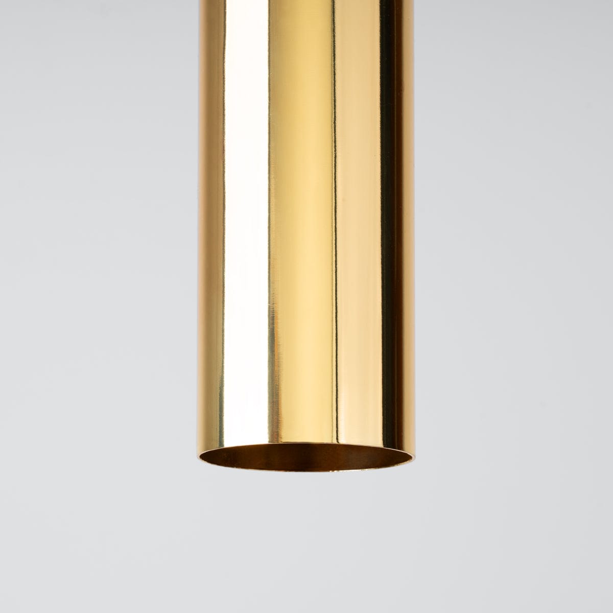LAGOS 30 Polerad Guld Taklampa - Modern Minimalistisk Design - Justerbar Höjd - Hållbart Stål - GU10 Lampa Kompatibel