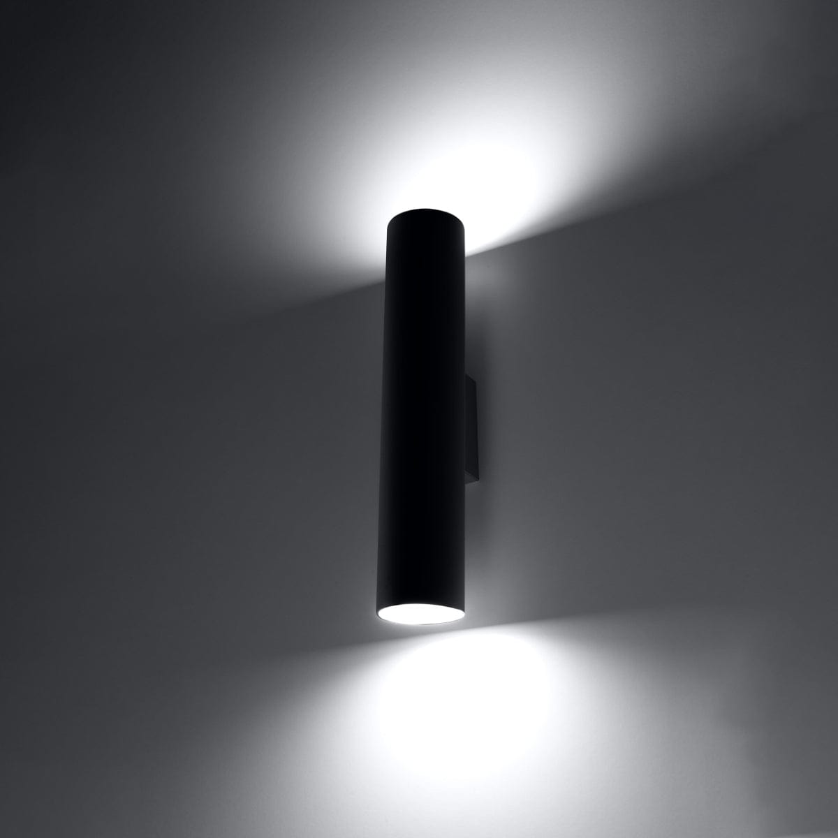 Lagos - Metallvägglampa - Svart finish - Minimalistisk design - Pulverlackerad stål - GU10-lampa kompatibel - Upp- och nedljus