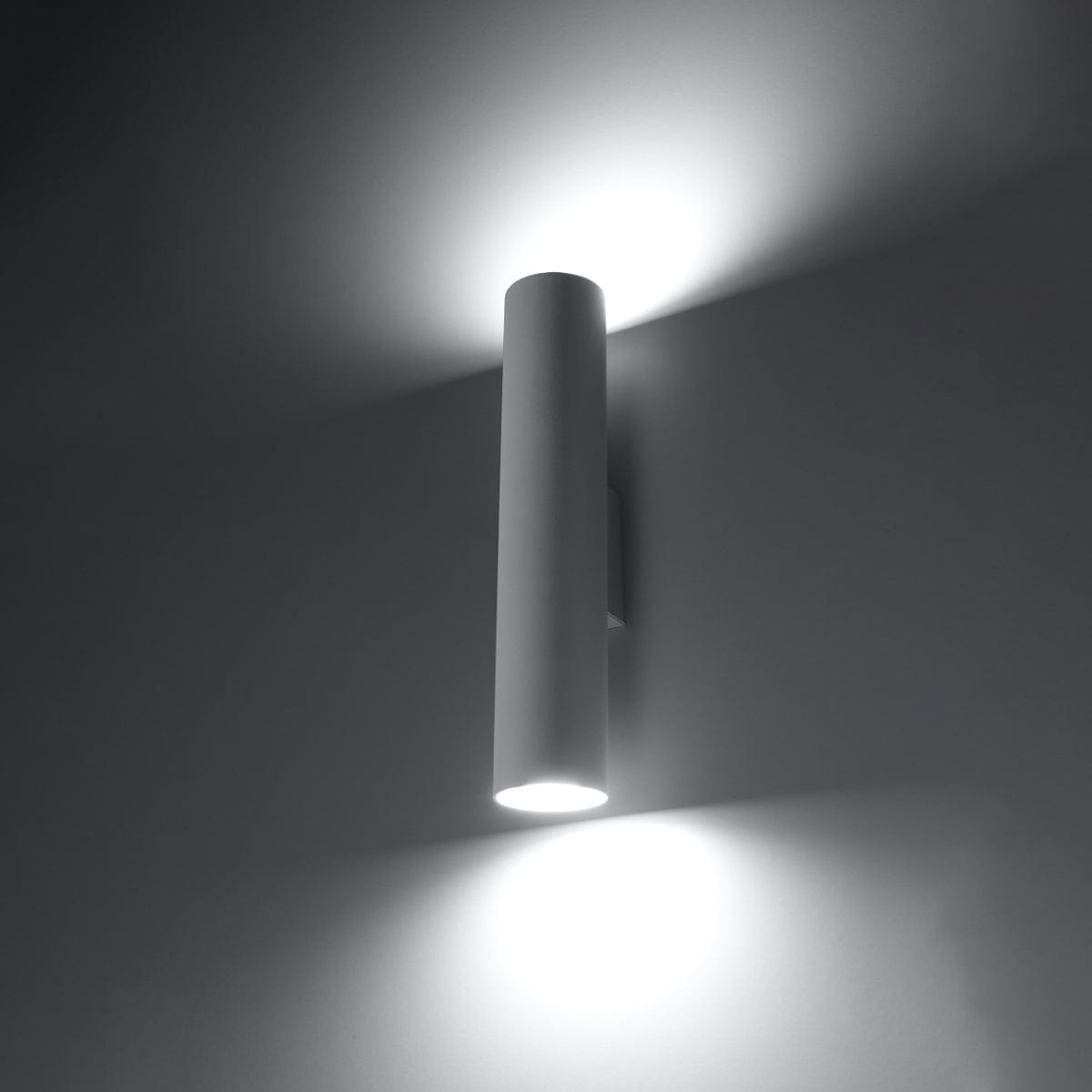 Lagos - Metall Vägglampa - Vit Finish - Minimalistisk Design - Pulverlackerad Stål - GU10 Glödlampa Kompatibel - Upp och Ner Belysning
