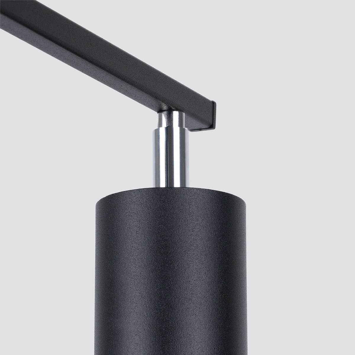 LEMMI Taklampa - Svart Minimalistisk Design - LED Modul - Justerbar Belysning - 5-års Garanti - Högkvalitativ Metall