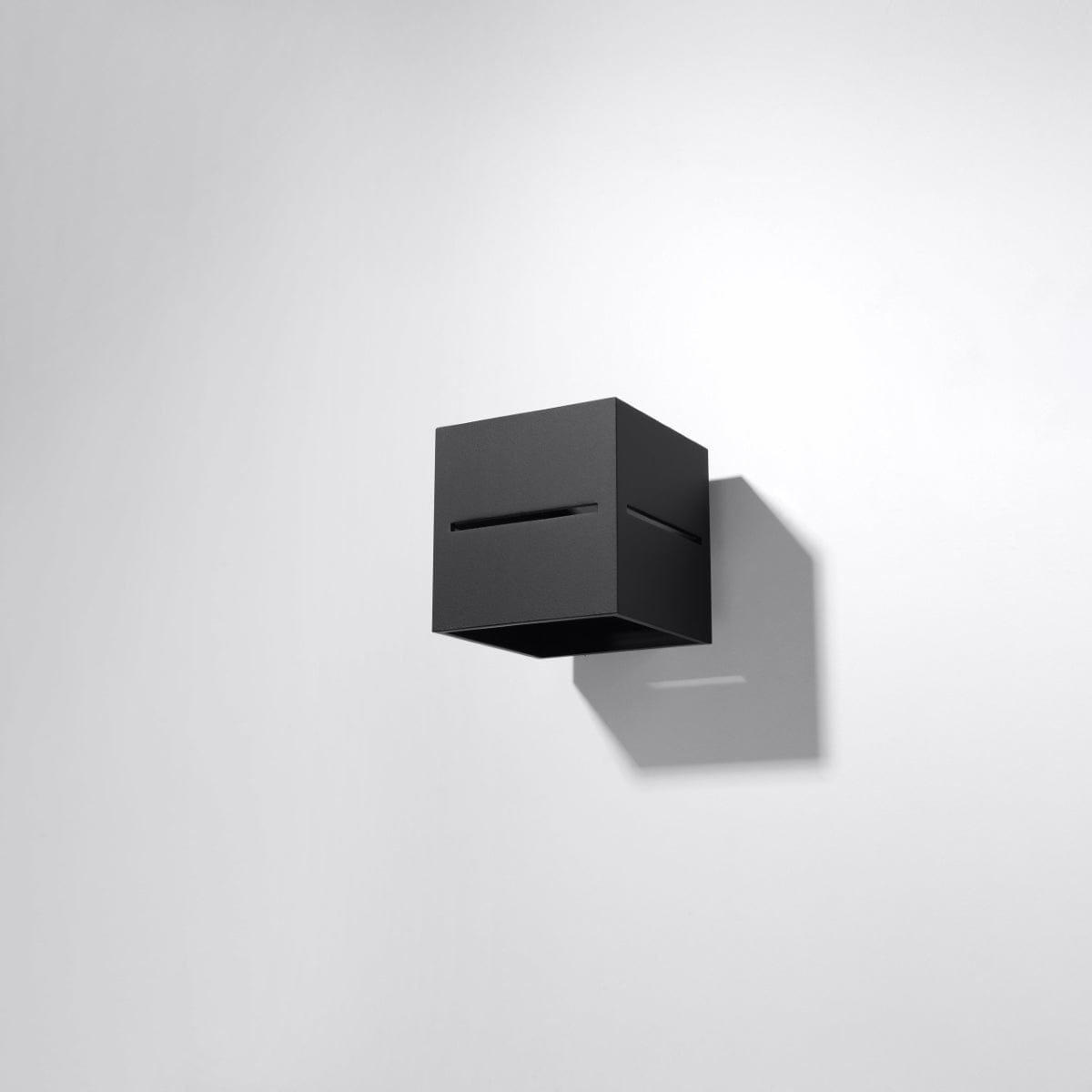 Lobo svart vägglampa - Minimalistisk aluminiumdesign - G9-sockel - 10x12x10 cm