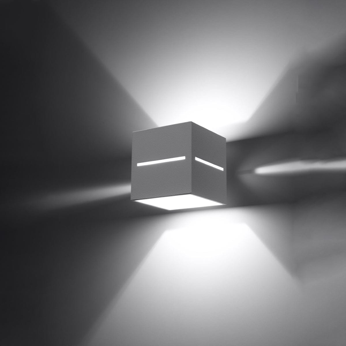 Lobo Vit Vägglampa - Minimalistisk Aluminiumdesign - G9 Sockel - 10x12x10 cm