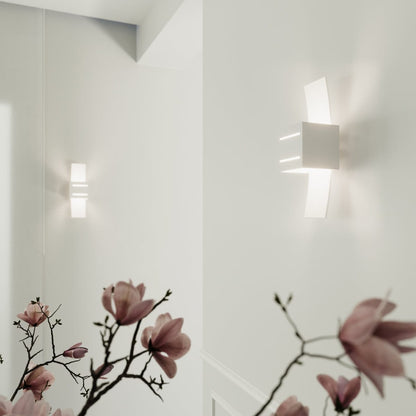 Loreto Vägglampa - Vit - Modern Aluminium &amp; Glas - G9 LED Kompatibel - 10x12x30 cm