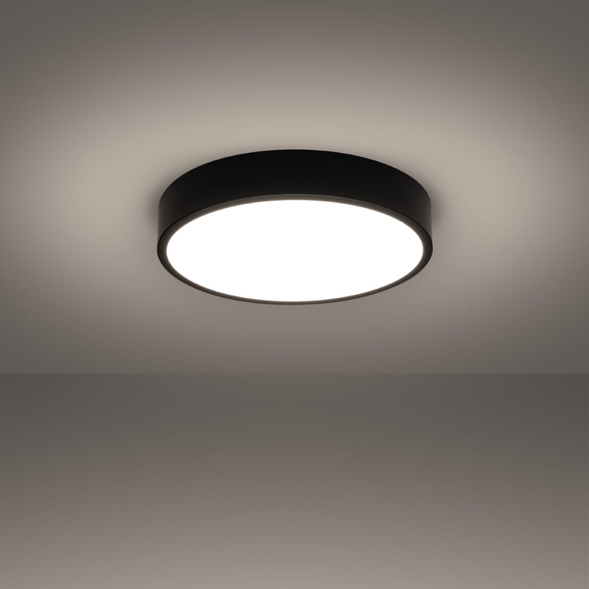Onyx 40 Taklampa Svart LED 3000K - Rund Takplafond - Enkel och Elegant Design - Lätt att Rengöra - Mjuk och Diffuserad Ljus - Minimalistisk Stil