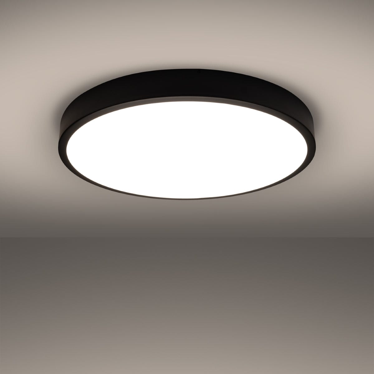 Onyx 60 Taklampa Svart LED 3000K - Rund Takplafond - Enkel och Elegant Design - Lätt att Rengöra - Mjukt och Diffust Ljus - Minimalistisk Stil
