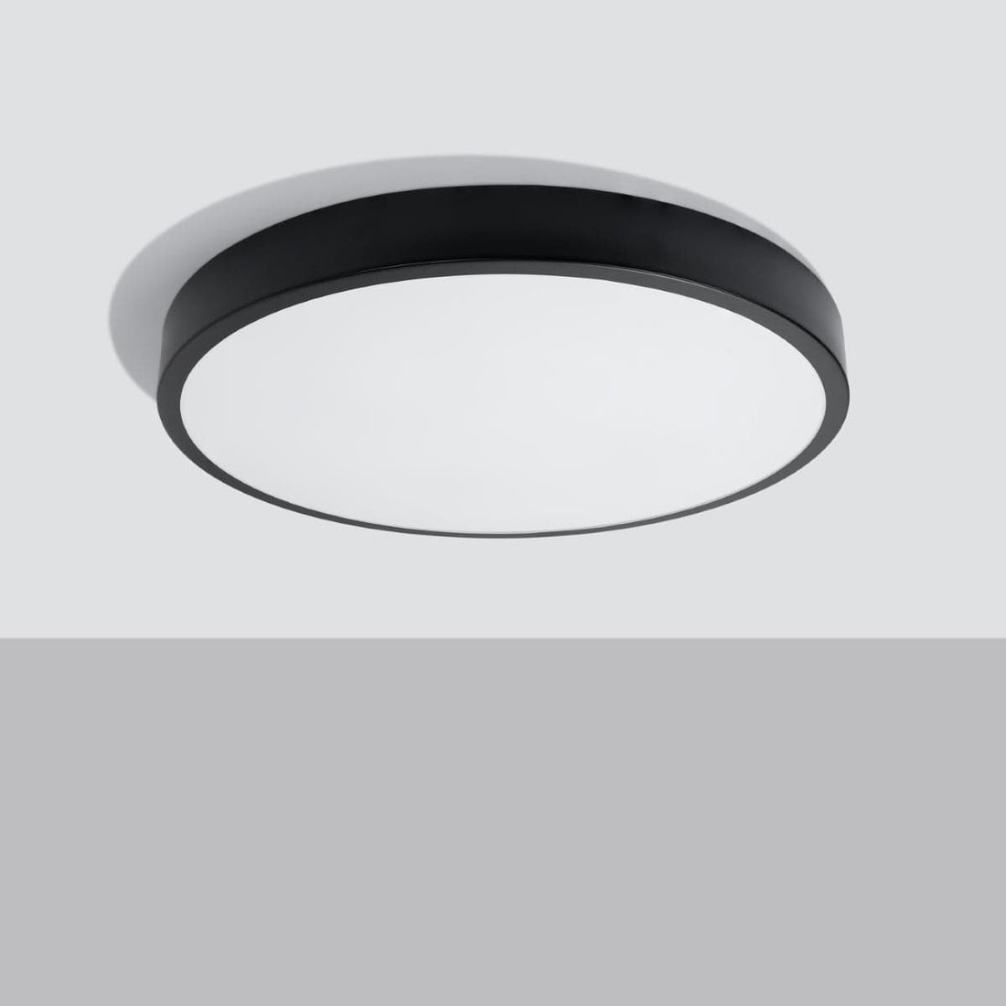 Onyx 60 Taklampa Svart LED 3000K - Rund Takplafond - Enkel och Elegant Design - Lätt att Rengöra - Mjukt och Diffust Ljus - Minimalistisk Stil